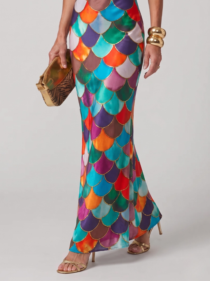 Larkin | Fitted Multicolor Scale Pattern Maxi Dress