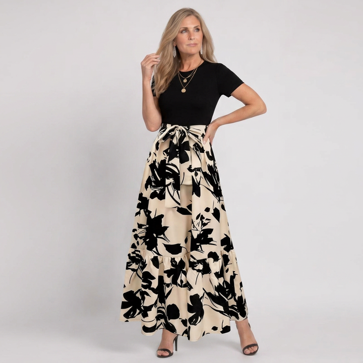Klasen | Short-Sleeve Floral Print A-Line Maxi Dress